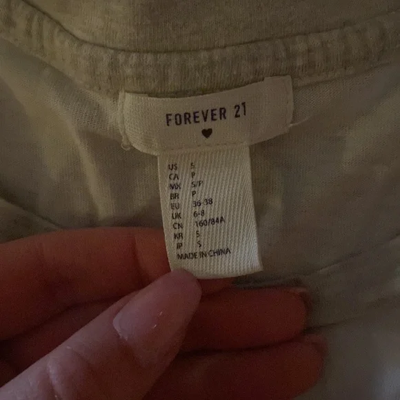 Women’s Forever 21 top size small - Picture 3 of 5